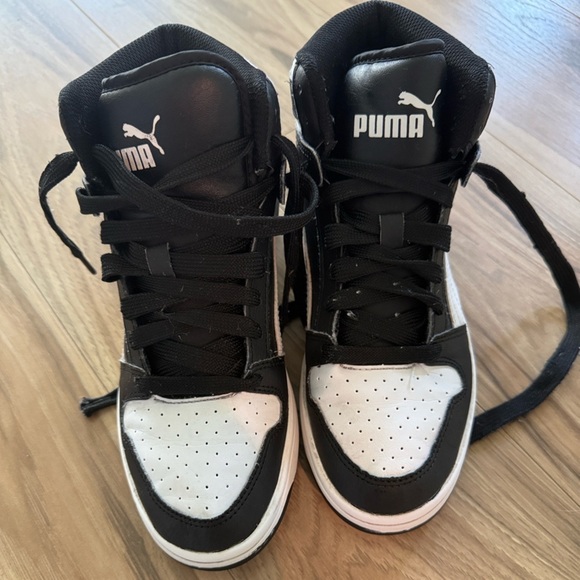 Puma High-Top Black and White Sneakers - Picture 1 of 6